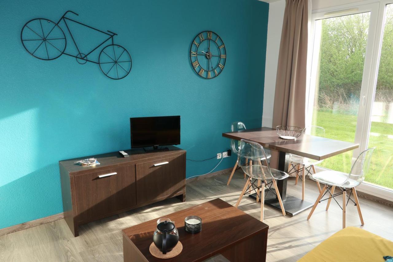 Charmant 2 Pieces Proche D Honfleur, Piscine En Saison, Parking Gratuit, Wifi Équemauville Eksteriør billede