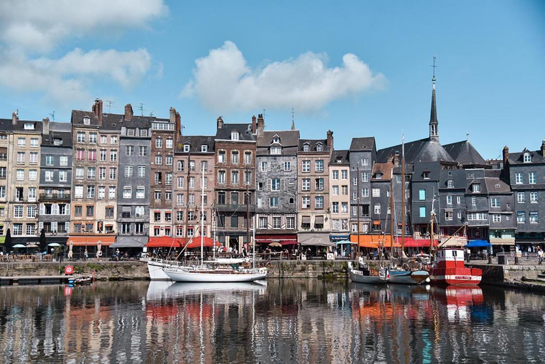 Charmant 2 Pieces Proche D Honfleur, Piscine En Saison, Parking Gratuit, Wifi Équemauville Eksteriør billede