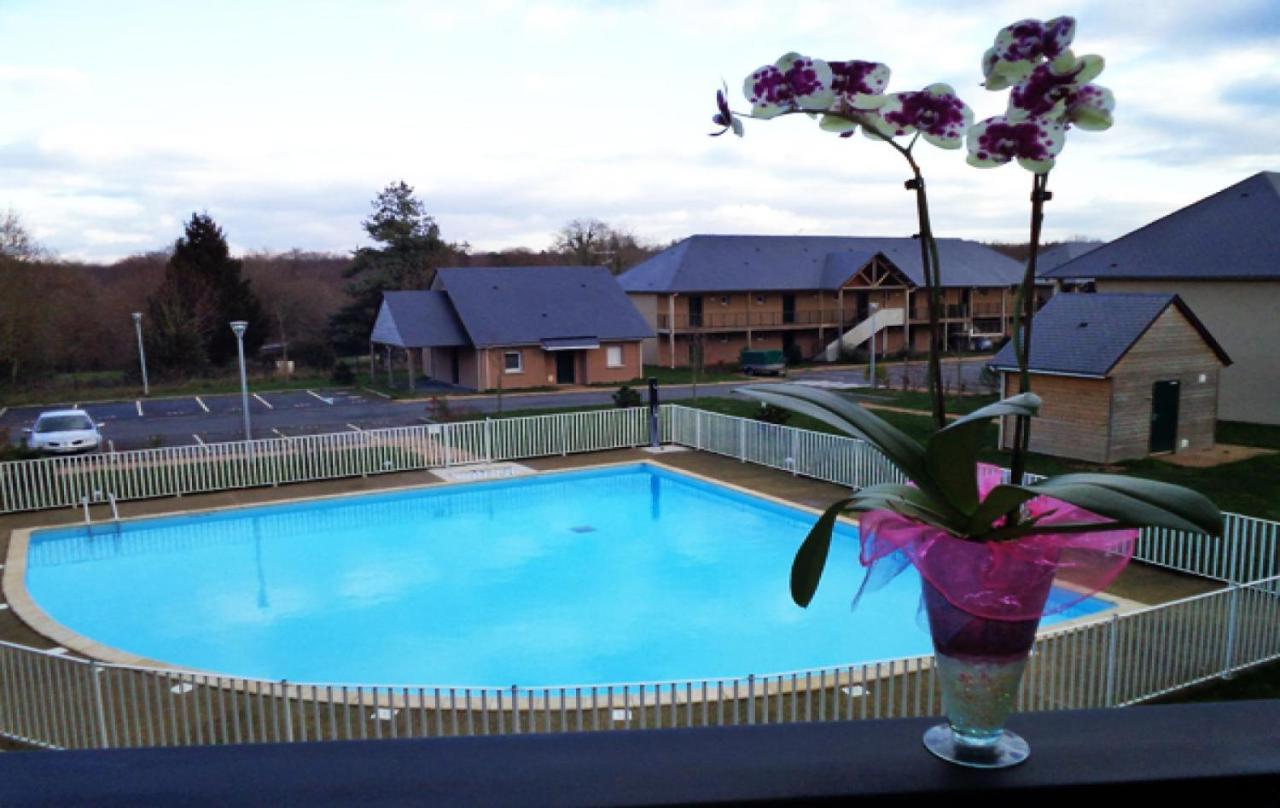 Charmant 2 Pieces Proche D Honfleur, Piscine En Saison, Parking Gratuit, Wifi Équemauville Eksteriør billede